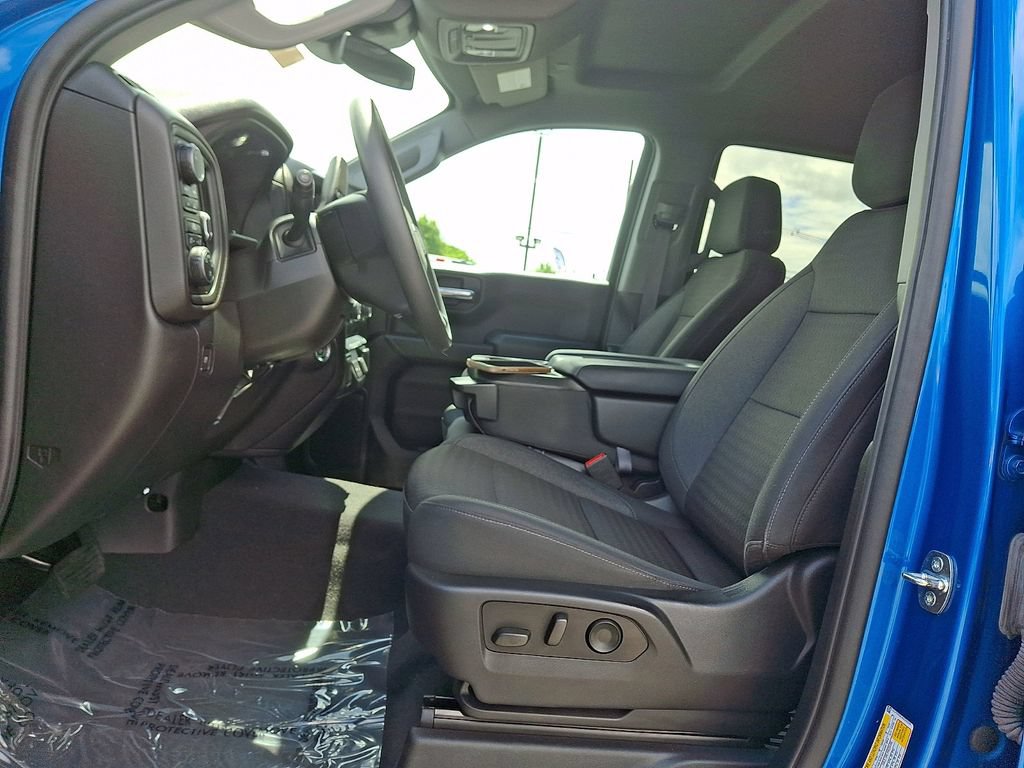 Used 2022 Chevrolet Silverado 1500 Custom AWD/4WD image 13