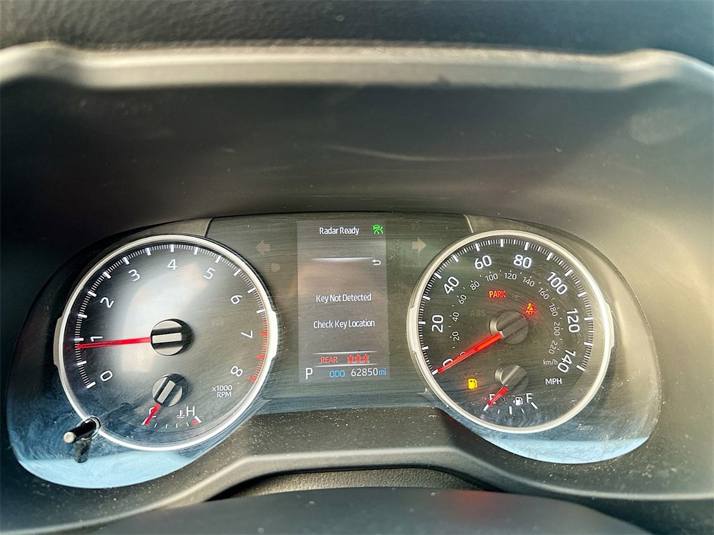 Used 2021 Toyota RAV4 XLE w/ Convenience Package image 13