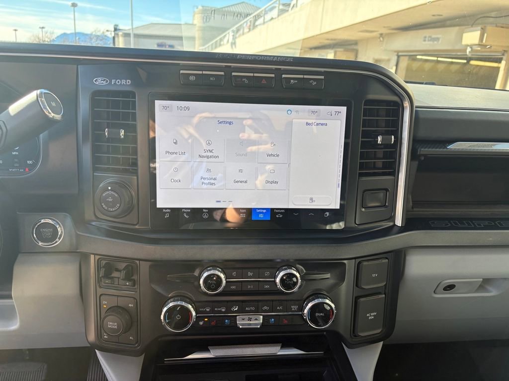 Certified 2024 Ford F350 Limited w/ FX4 Off-Road Package image 19