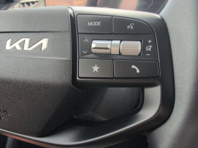 Used 2025 Kia K4 EX FWD image 22