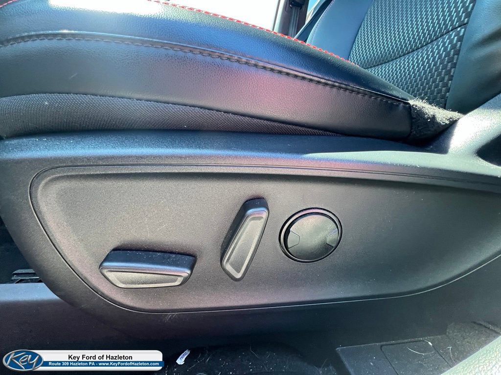 Certified 2024 Ford Escape ST-Line w/ Equipment Group 301A FWD image 18