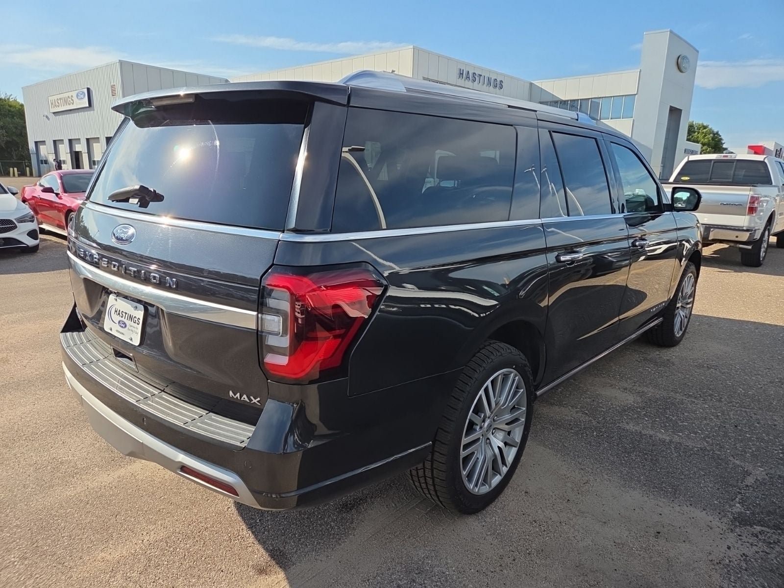 Certified 2023 Ford Expedition Max Platinum AWD/4WD image 17