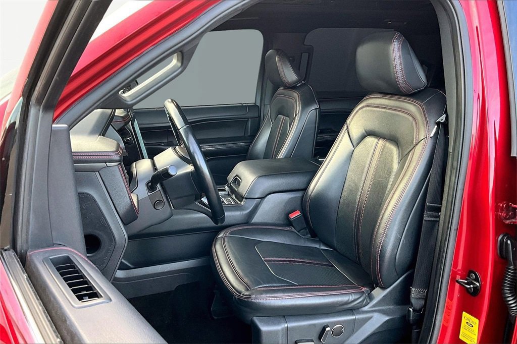 Certified 2022 Ford Expedition Max Limited image 25