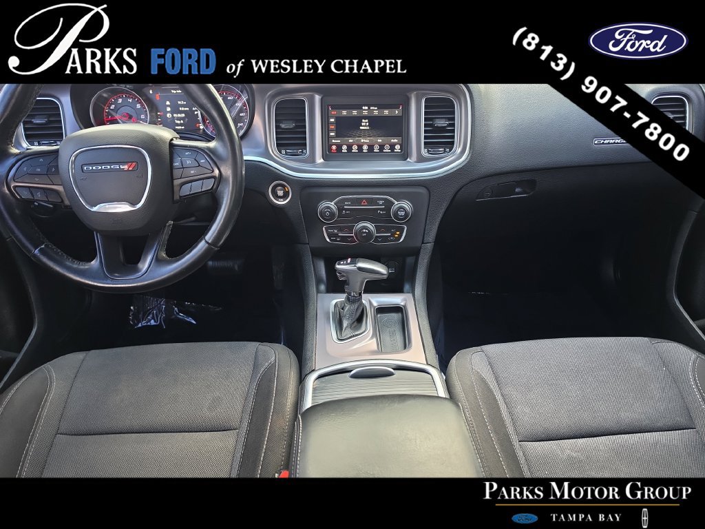 Used 2019 Dodge Charger SXT RWD image 11
