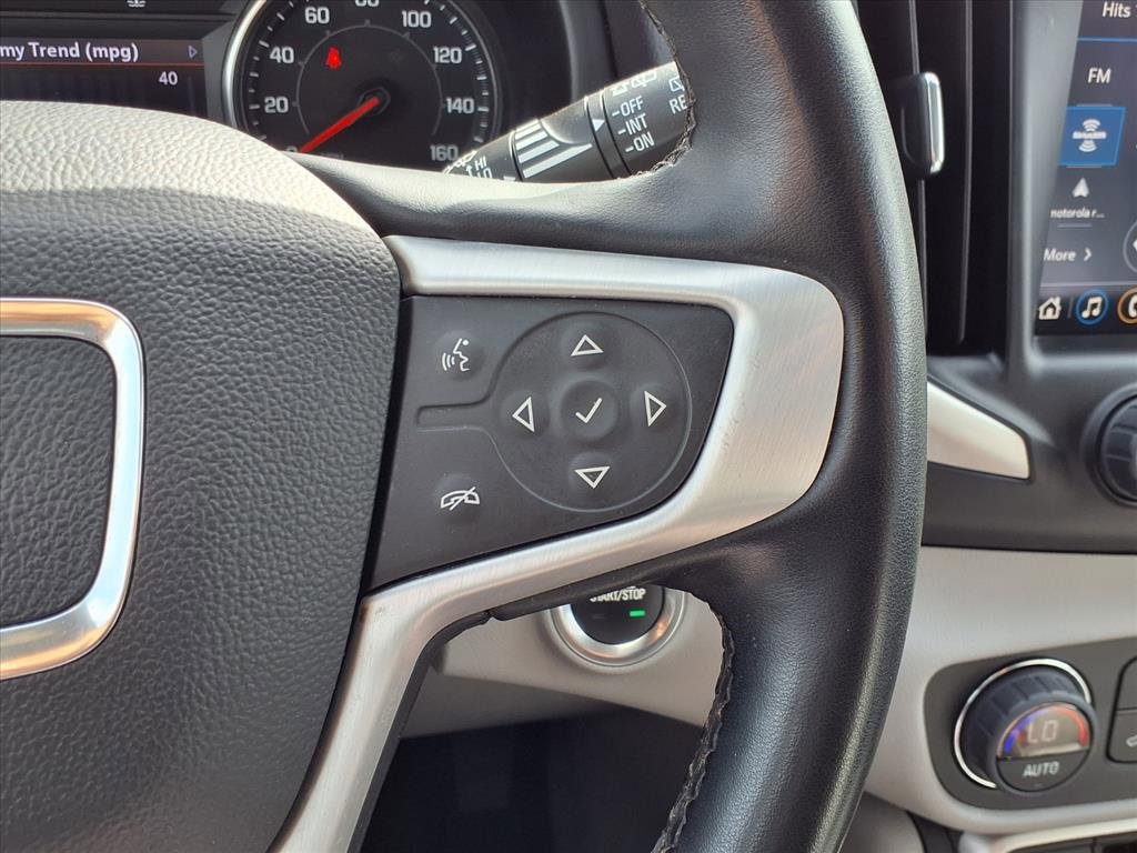 Used 2023 GMC Terrain SLT image 16