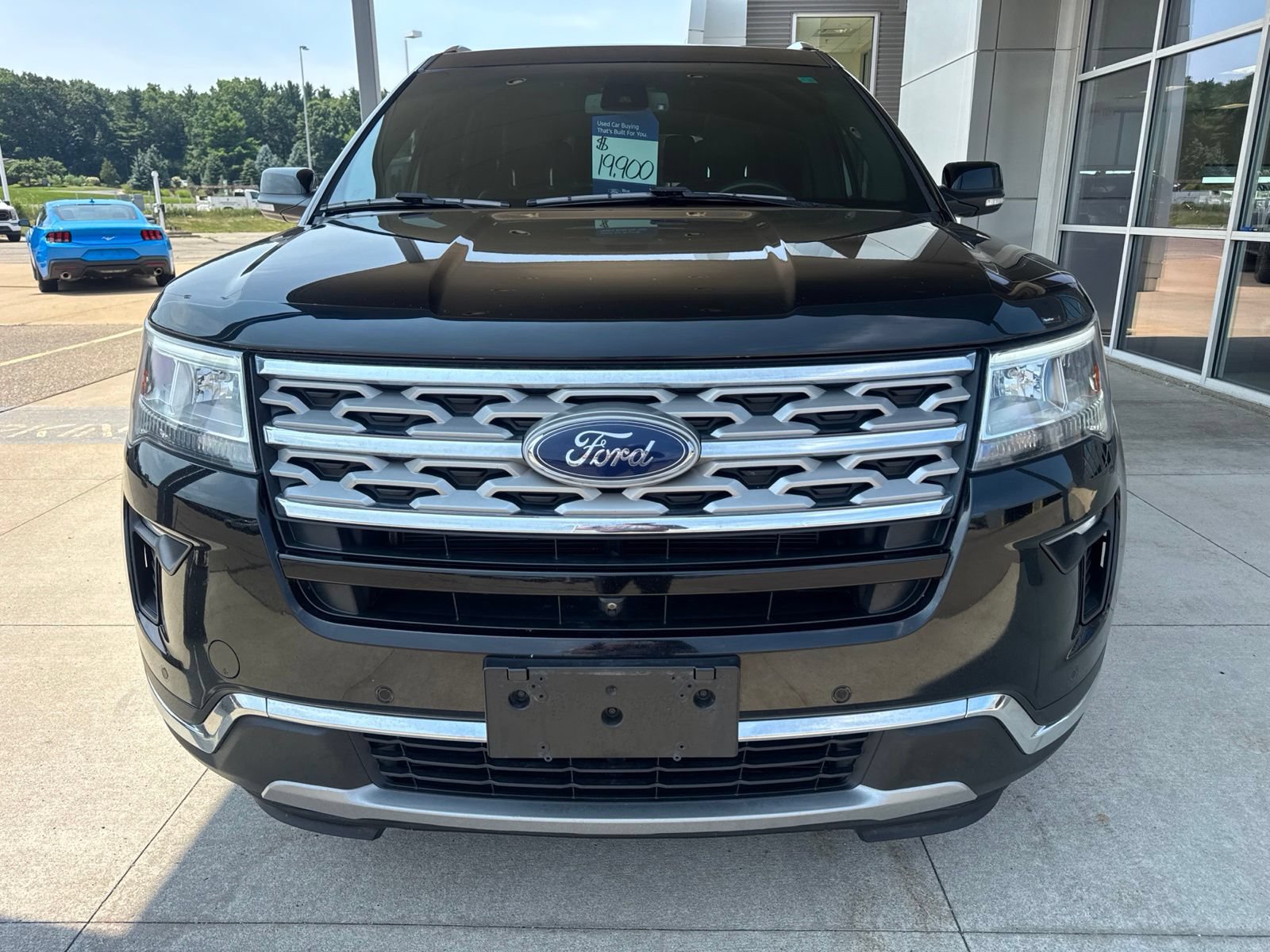 Certified 2018 Ford Explorer Limited w/ Equipment Group 301A AWD/4WD image 11