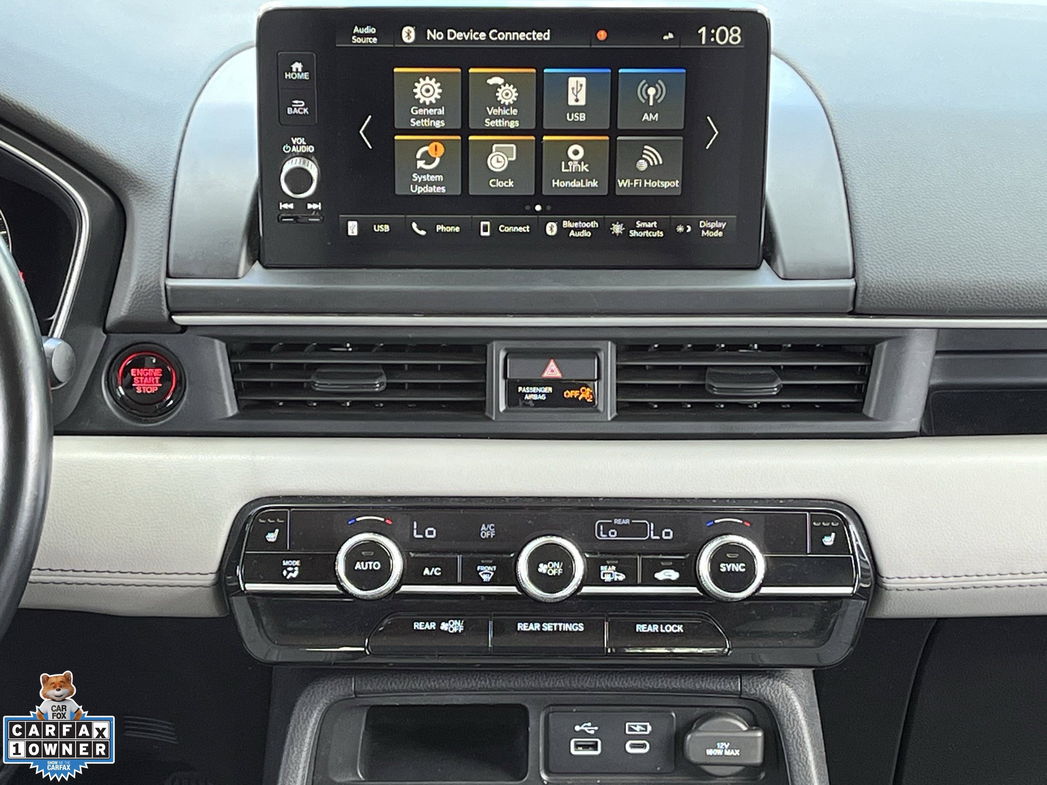 Used 2023 Honda Pilot Touring image 17