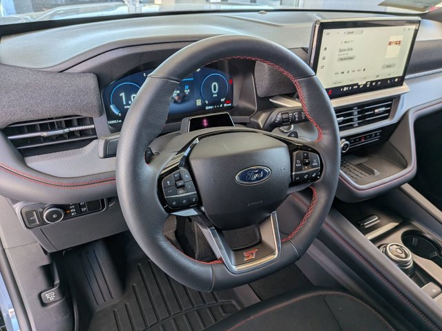 Certified 2025 Ford Explorer ST AWD/4WD image 14
