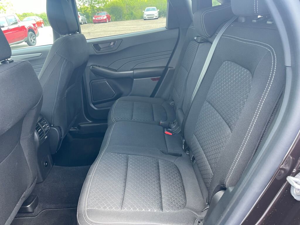 Certified 2023 Ford Escape Active w/ Cold Weather Package FWD image 22