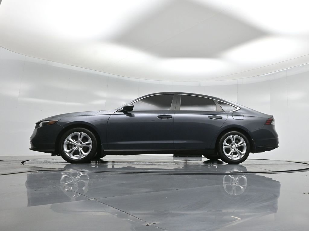 Used 2023 Honda Accord LX image 24