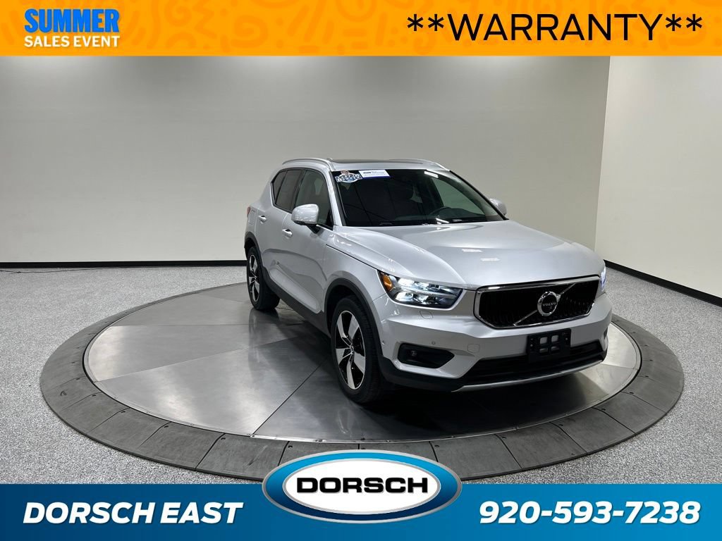 Used 2019 Volvo XC40 T5 Momentum AWD/4WD image 4