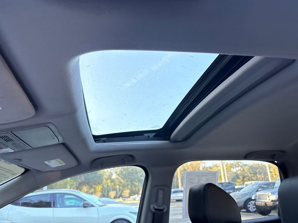 Used 2021 Honda CR-V EX-L image 8