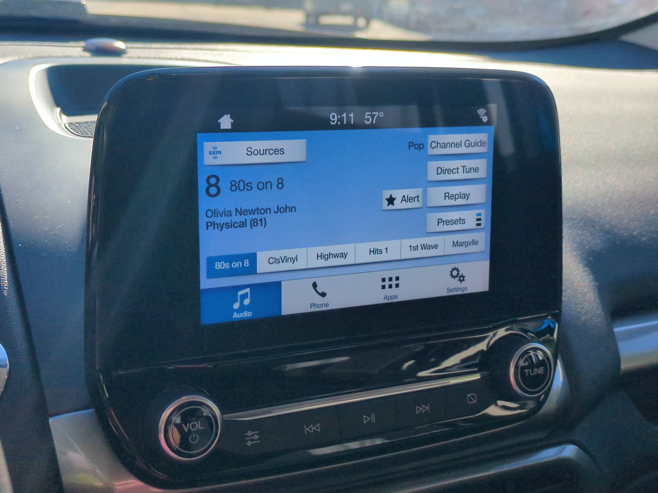 Certified 2019 Ford EcoSport SE FWD image 19