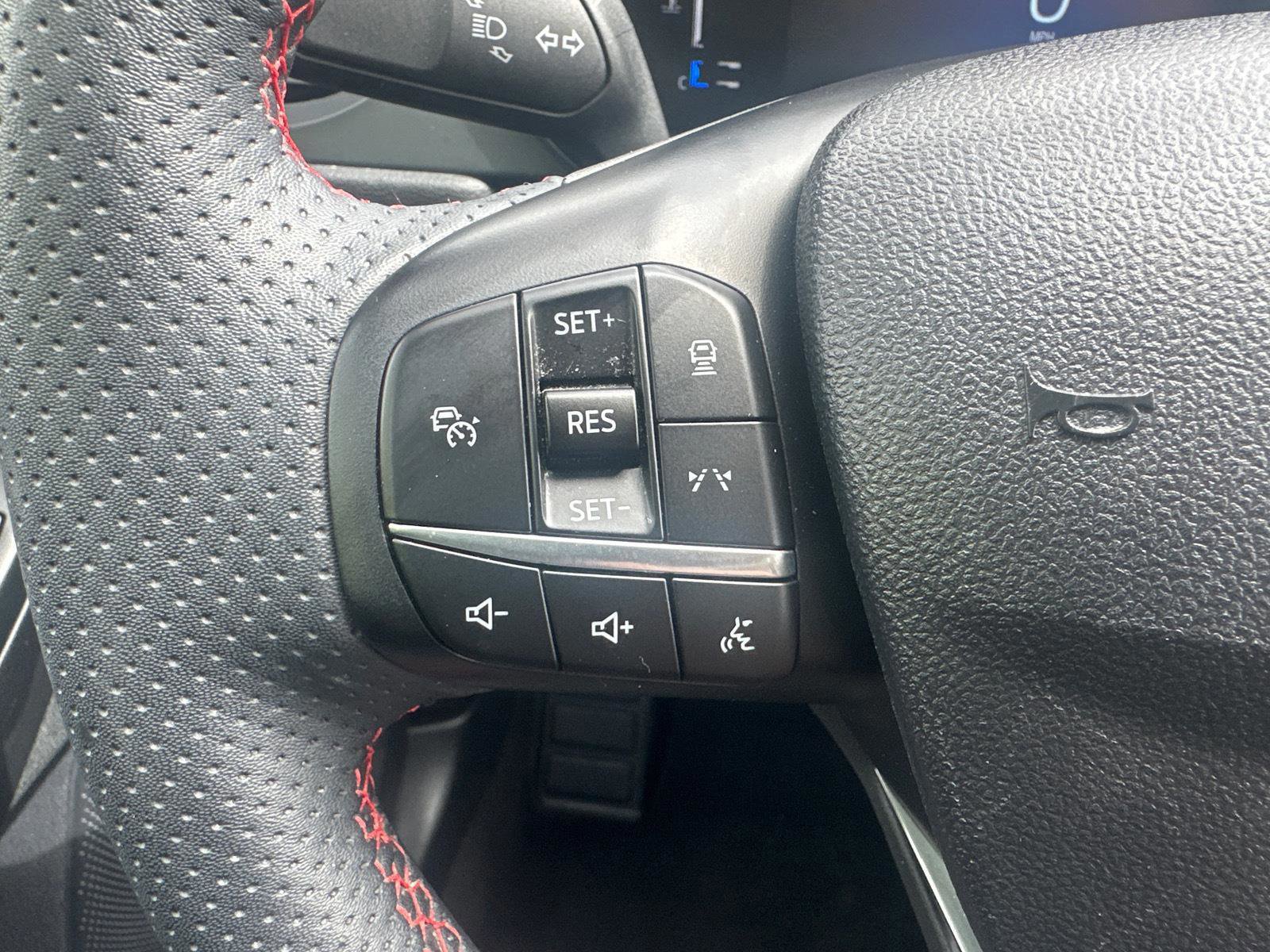 Certified 2023 Ford Escape ST-Line w/ Tech Pack #1 FWD image 20