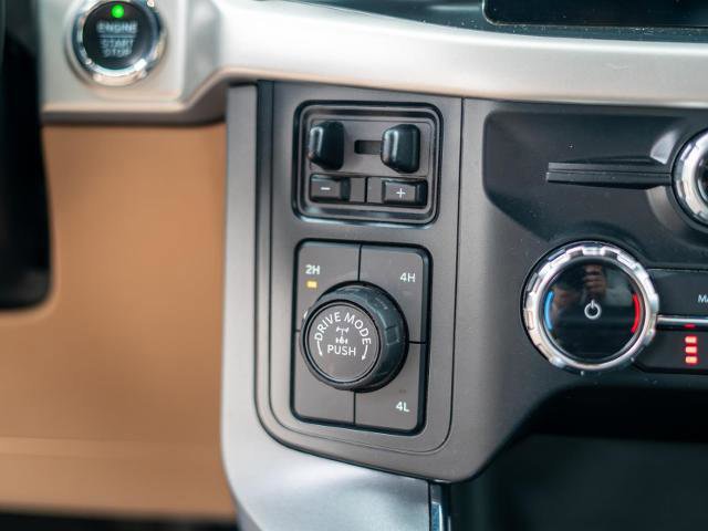 Certified 2022 Ford F150 XLT w/ Equipment Group 302A High image 31