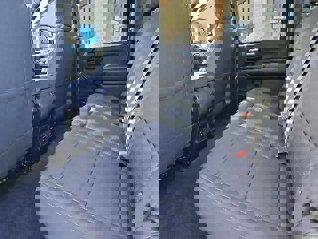 Used 2024 Chevrolet Silverado 2500 Custom w/ Custom Value Package image 13