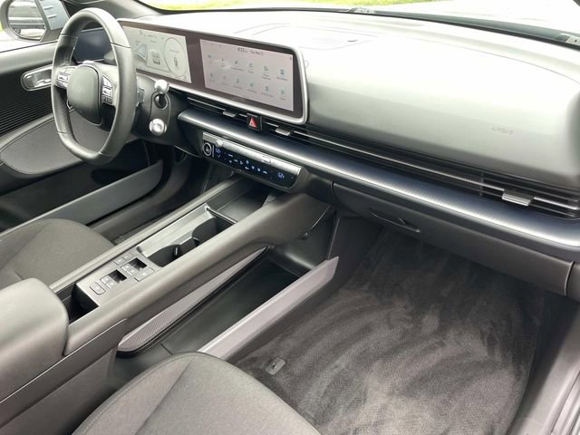 Used 2024 Hyundai Ioniq 6 SE RWD image 37
