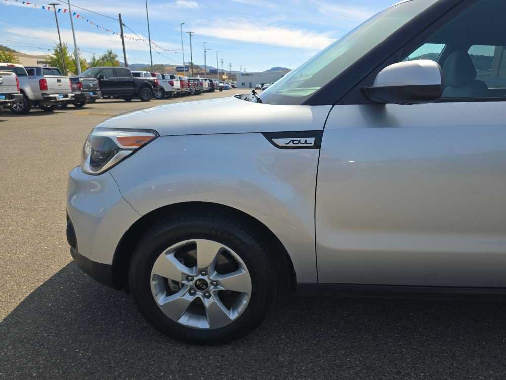 Used 2019 Kia Soul FWD image 18