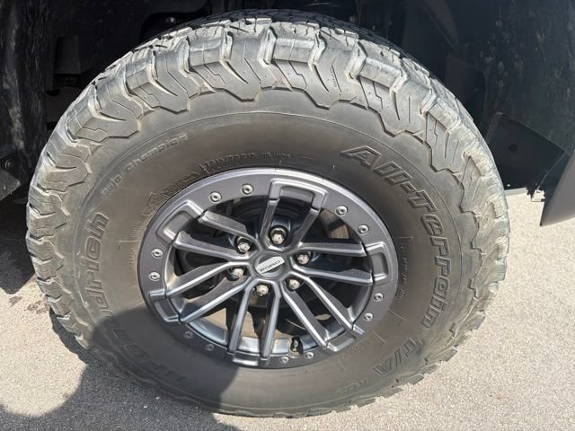 Certified 2020 Ford F150 Raptor w/ Equipment Group 802A Luxury AWD/4WD image 4