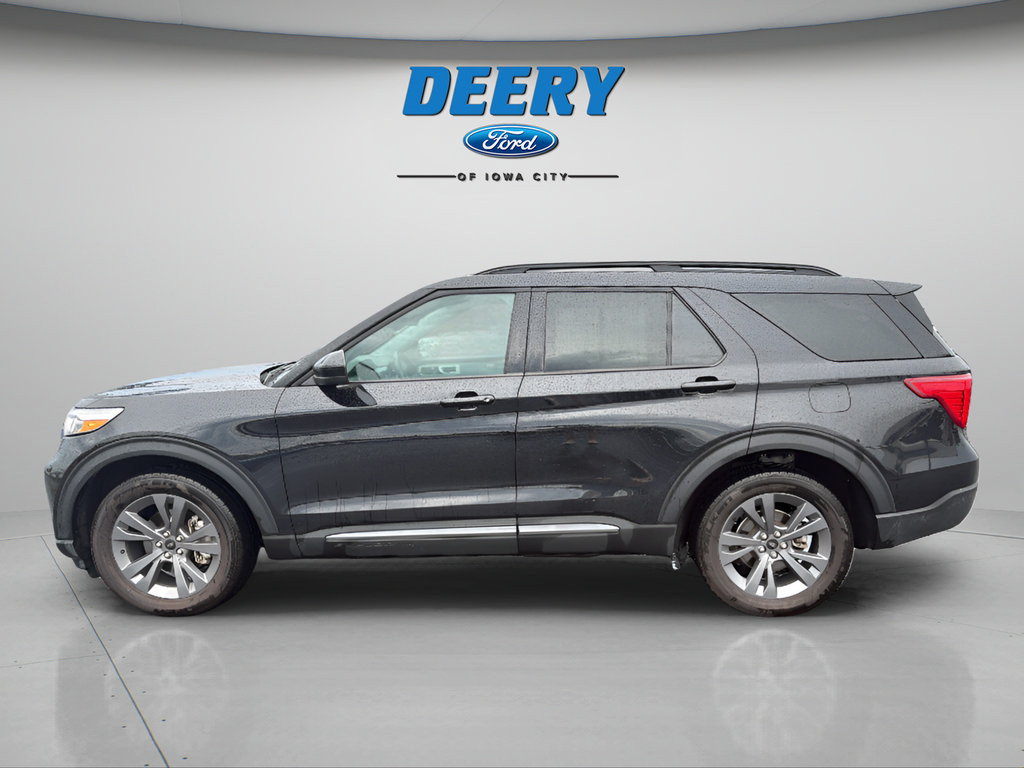 Certified 2024 Ford Explorer XLT w/ Equipment Group 202A AWD/4WD image 5