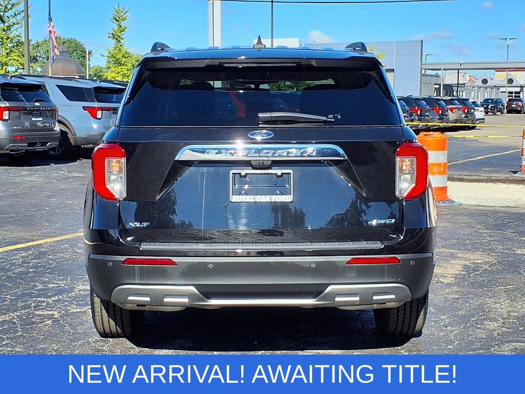 Certified 2023 Ford Explorer XLT w/ Equipment Group 202A AWD/4WD image 23