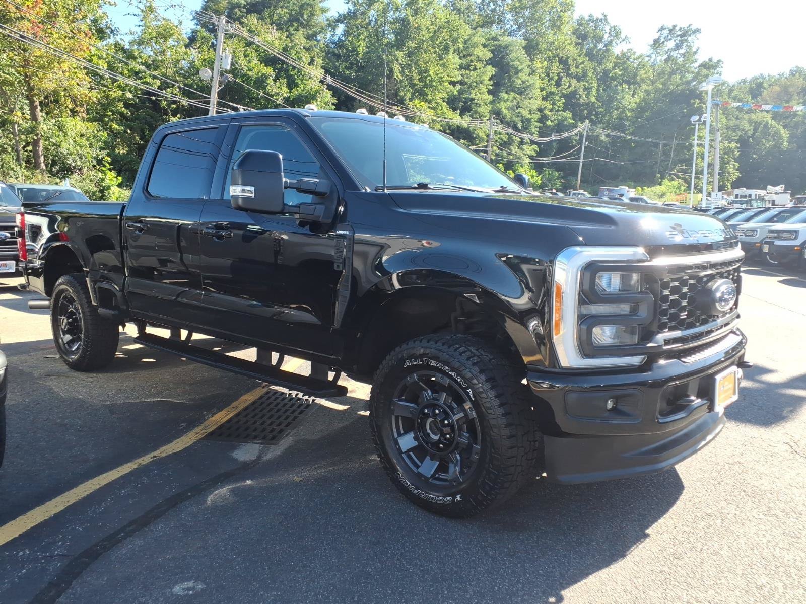 Certified 2023 Ford F250 Lariat w/ Sport Appearance Package AWD/4WD image 9
