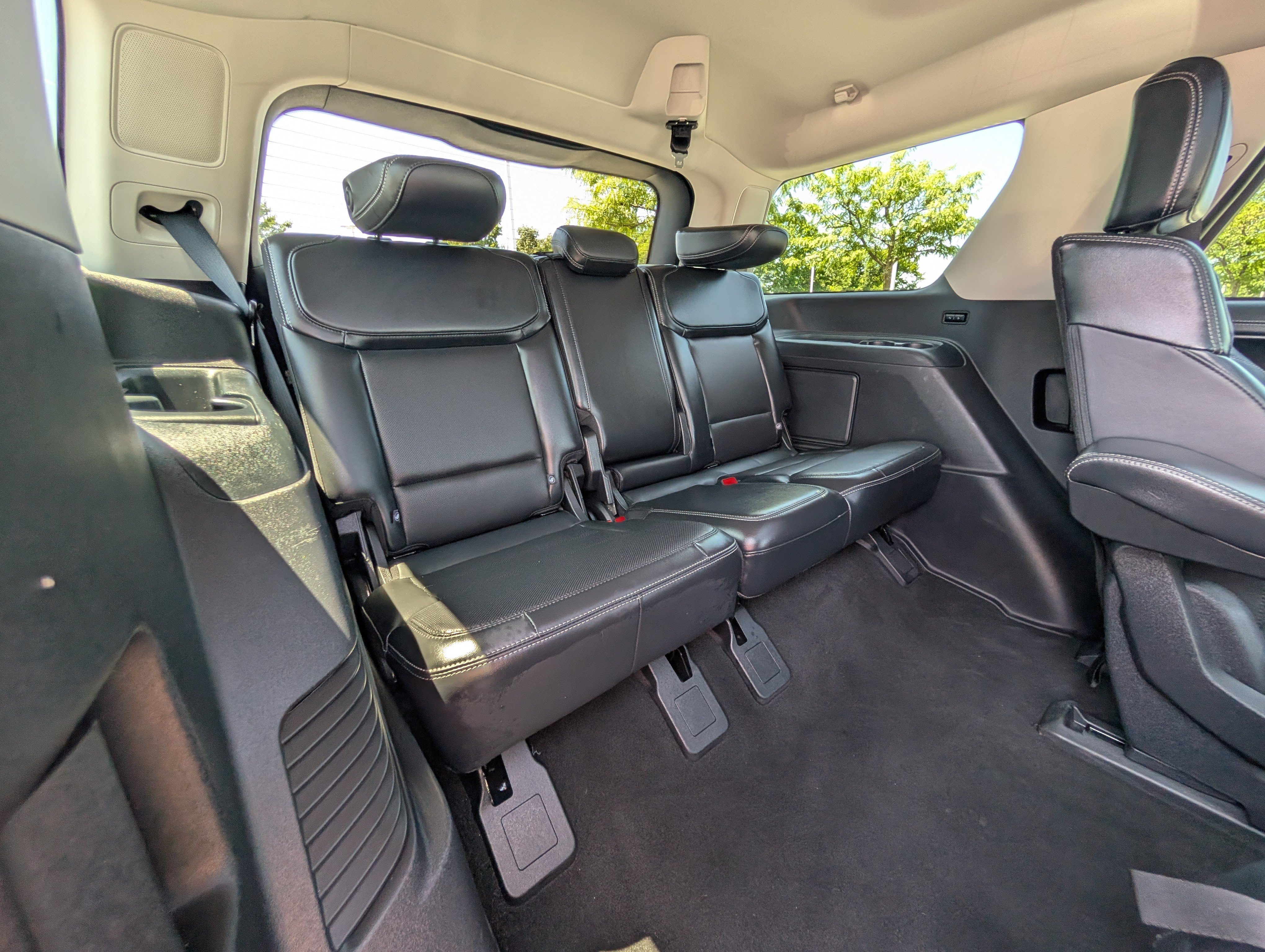 Certified 2025 Ford Expedition Platinum AWD/4WD image 12
