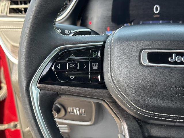 Used 2023 Jeep Grand Cherokee L Overland w/ Luxury Tech Group IV AWD/4WD image 19