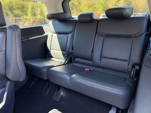 Certified 2025 Ford Expedition Active AWD/4WD image 19