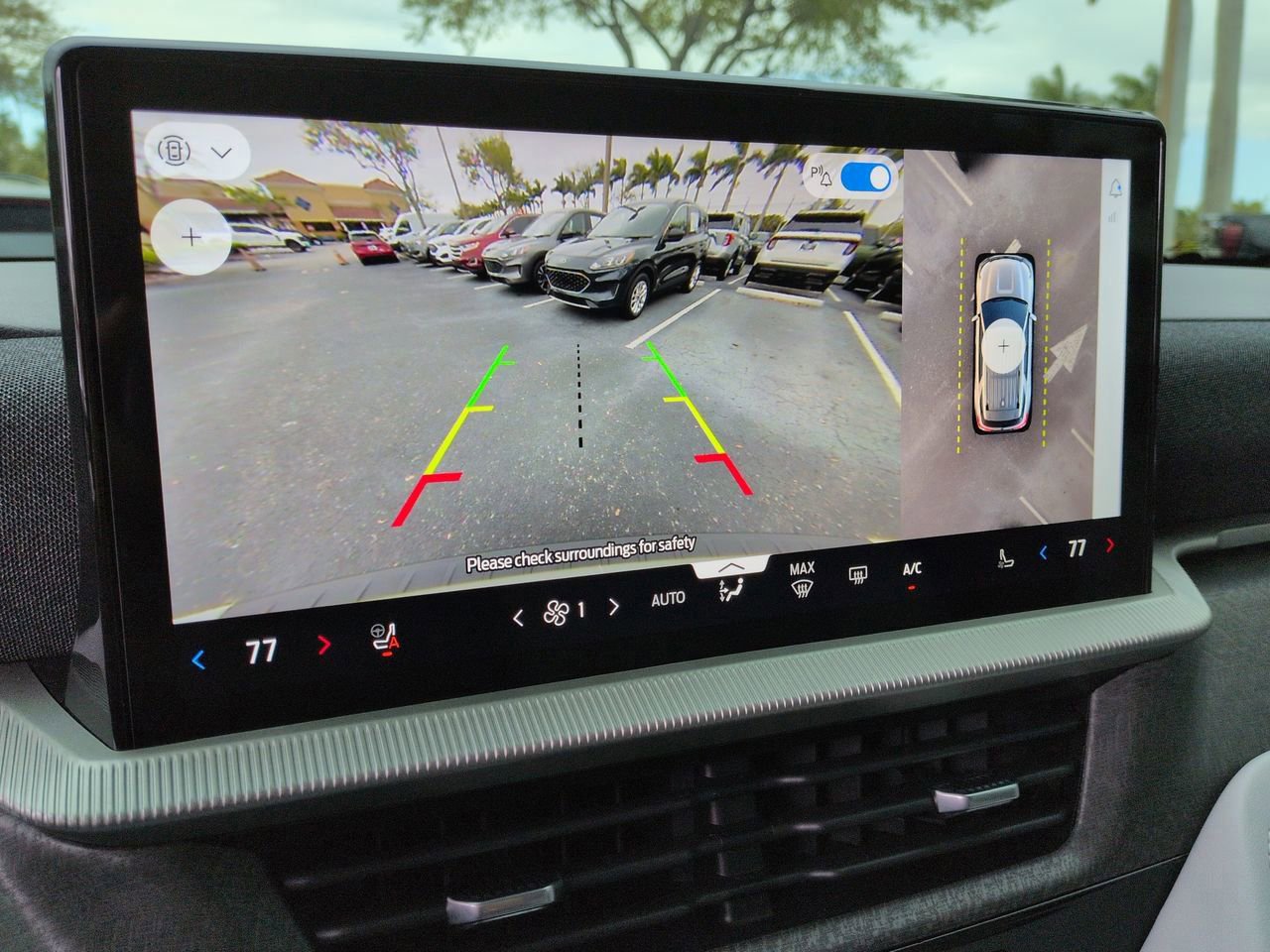 Certified 2026 Ford Explorer Platinum w/ LUX Leather Package image 19