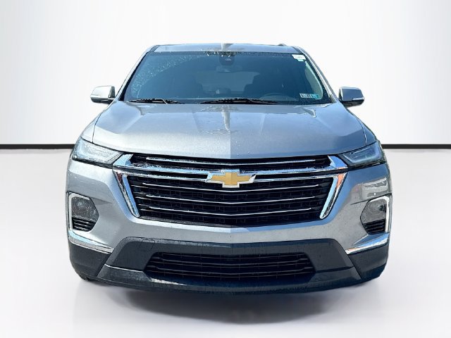 Used 2023 Chevrolet Traverse LT AWD/4WD image 2