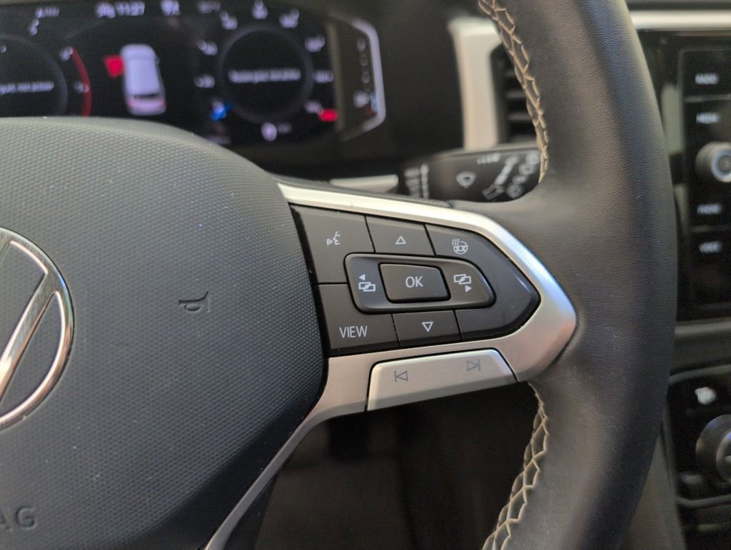 Used 2023 Volkswagen Atlas SEL image 45