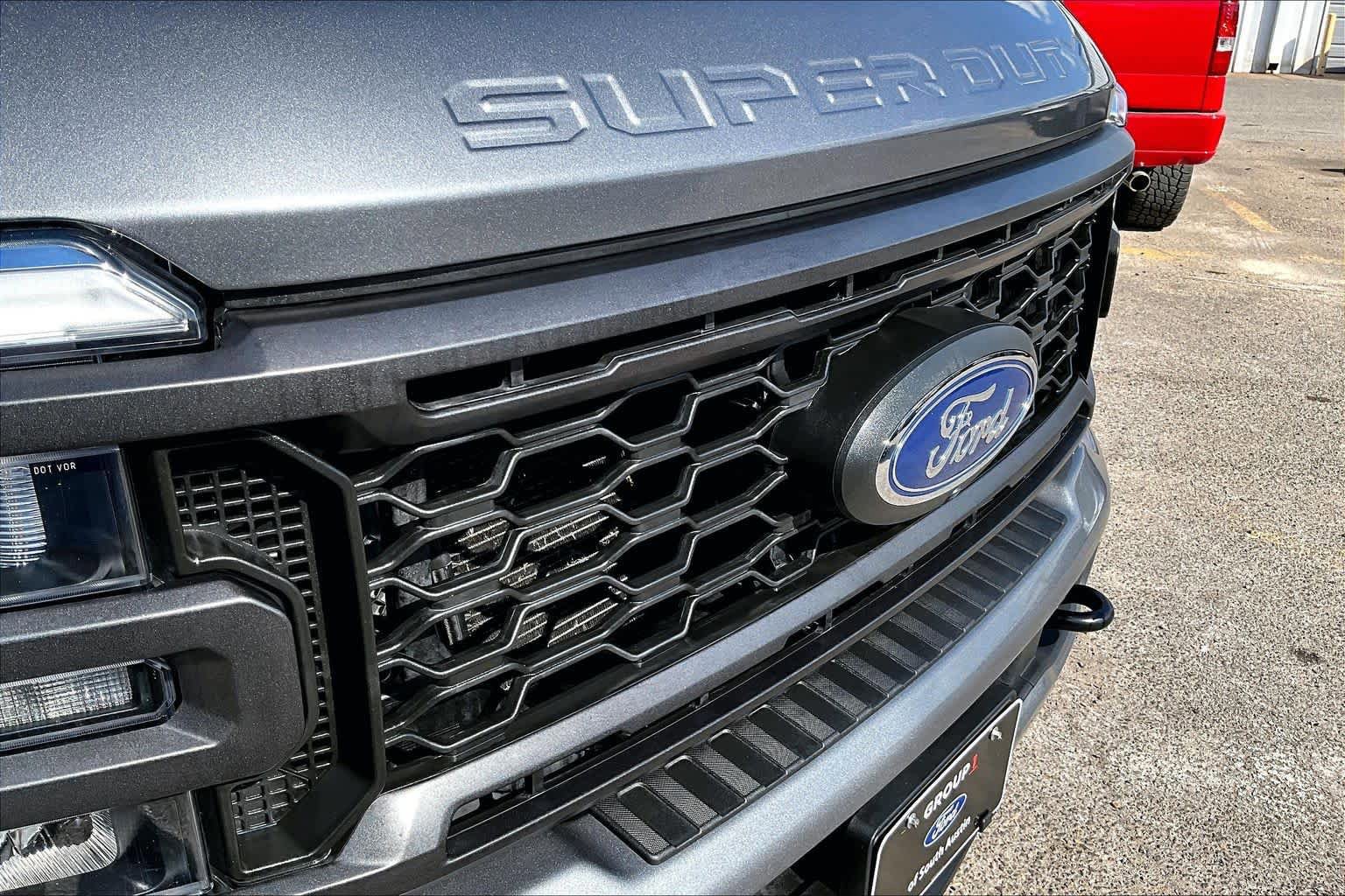 Certified 2024 Ford F250 XL w/ STX Appearance Package AWD/4WD image 31