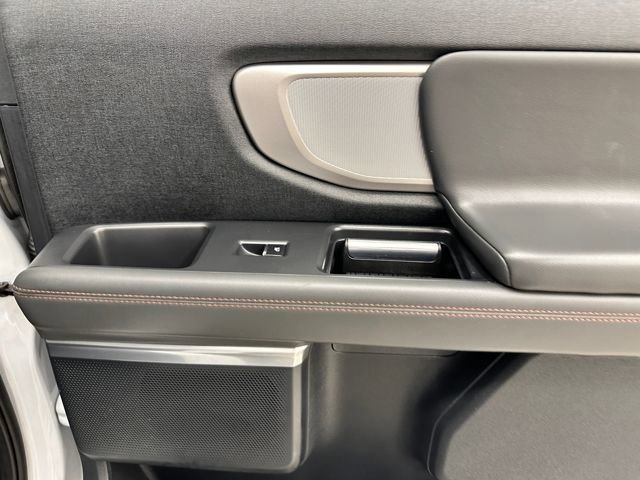 Certified 2025 Ford Expedition Active image 16