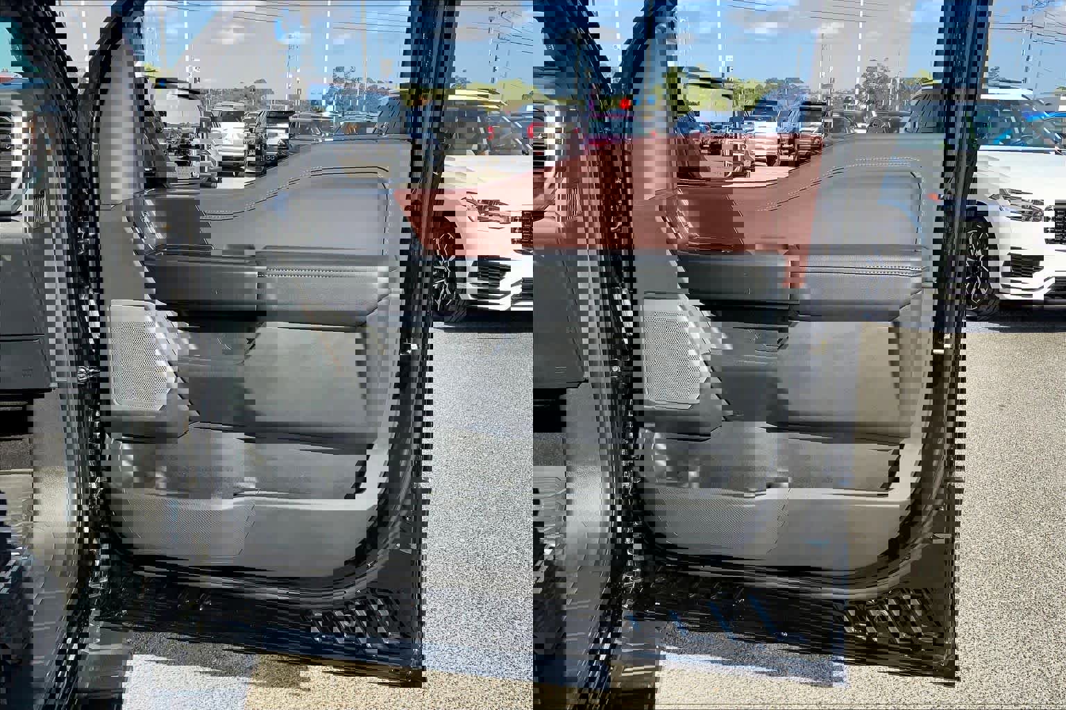 Certified 2023 Ford F150 Lariat w/ Equipment Group 502A High image 21