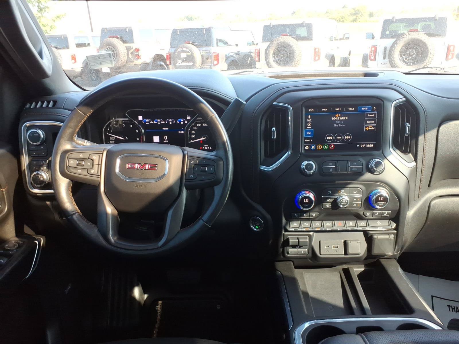 Used 2021 GMC Sierra 1500 AT4 w/ AT4 Premium Package AWD/4WD image 15
