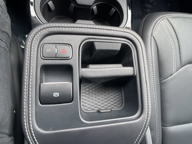 Certified 2025 Ford Mustang Mach-E Premium AWD/4WD image 31