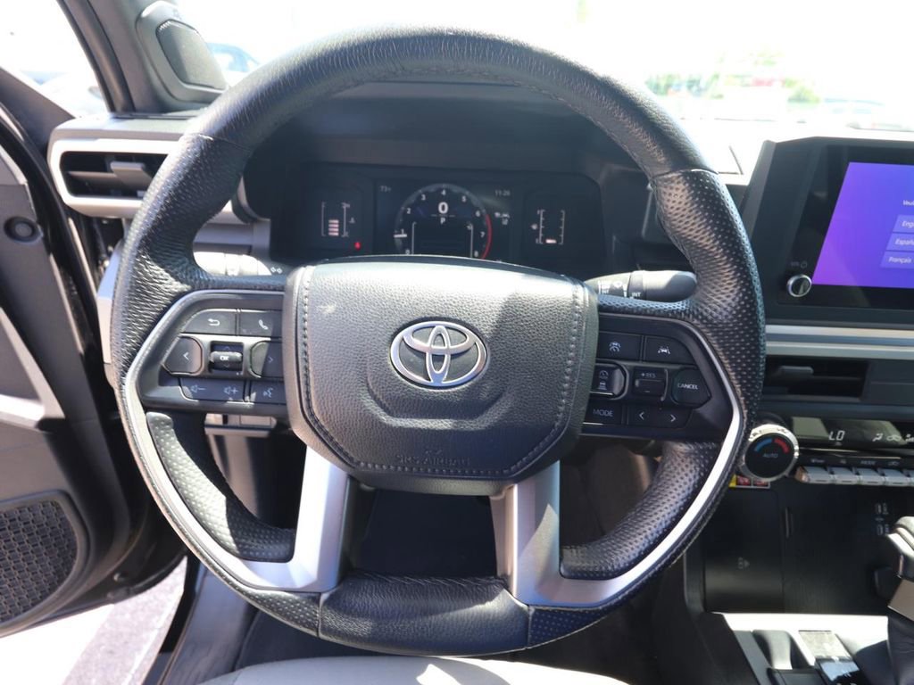 Used 2024 Toyota Tacoma SR5 w/ SR5 Upgrade Package AWD/4WD image 20