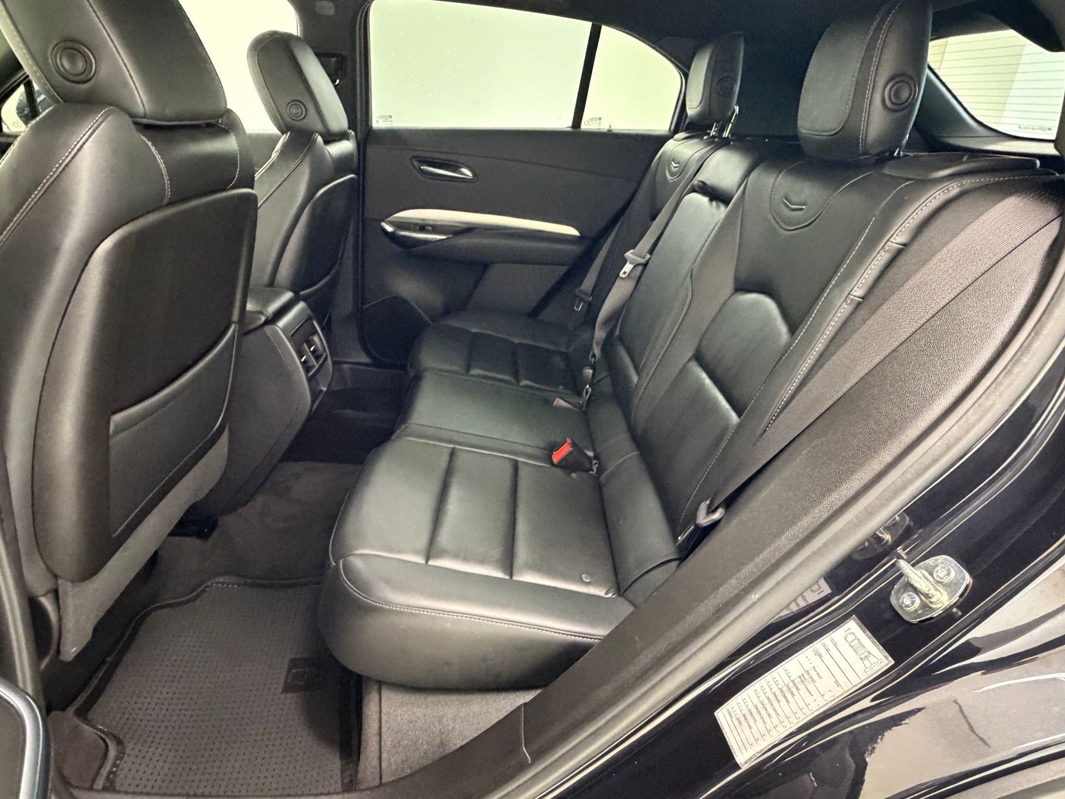 Used 2023 Cadillac XT4 Premium Luxury image 18