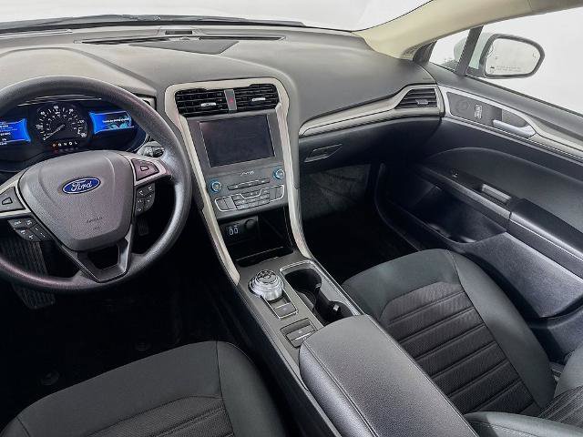 Certified 2020 Ford Fusion SE FWD image 23