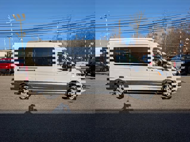 Certified 2024 Ford Transit 350 XLT image 6