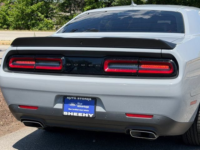 Used 2022 Dodge Challenger R/T w/ Plus Package RWD image 33