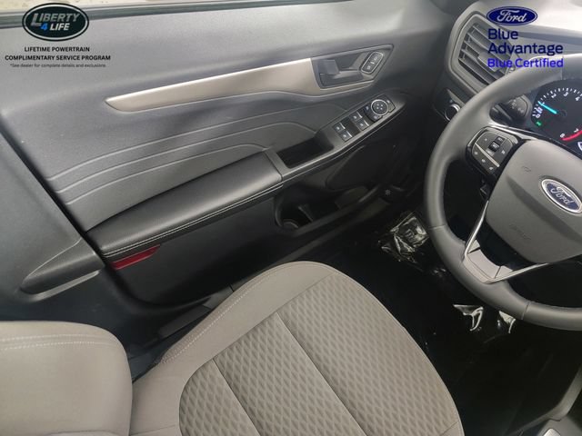 Certified 2022 Ford Escape SE w/ Cold Weather Package FWD image 32