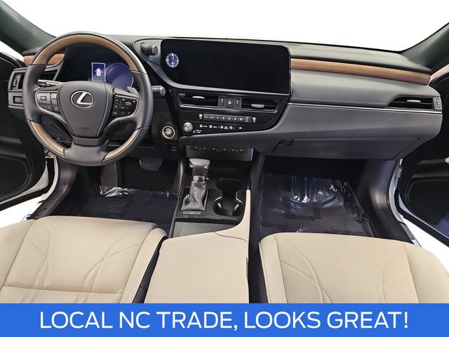Used 2024 Lexus ES 350 Ultra Luxury w/ Accessory Package (Z2) FWD image 9