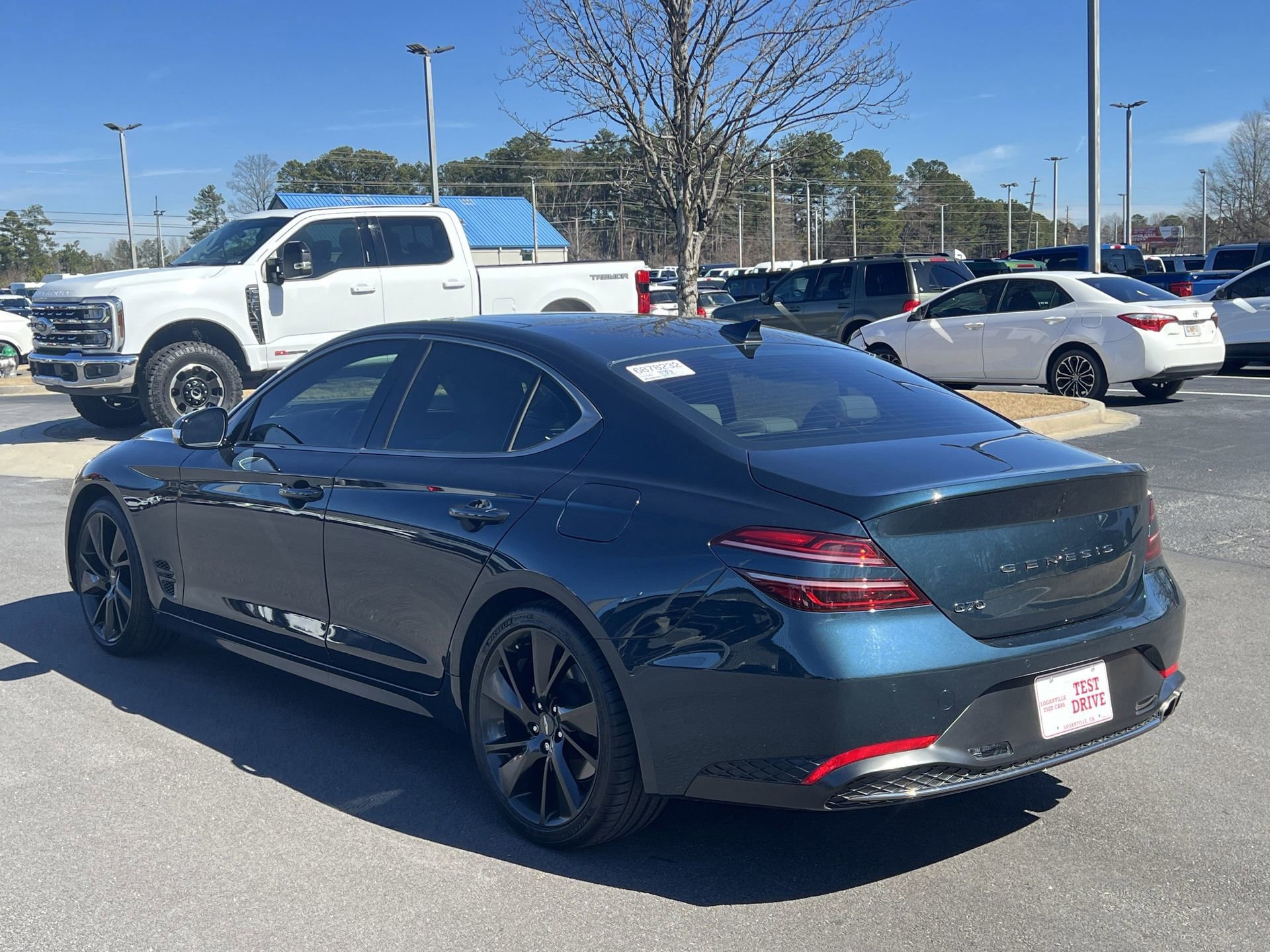 Used 2023 Genesis G70 2.0T w/ Sport Prestige Package image 3