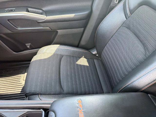 Used 2023 Nissan Pathfinder Rock Creek AWD/4WD image 18