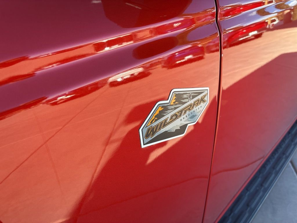 Certified 2024 Ford Bronco Wildtrak AWD/4WD image 5