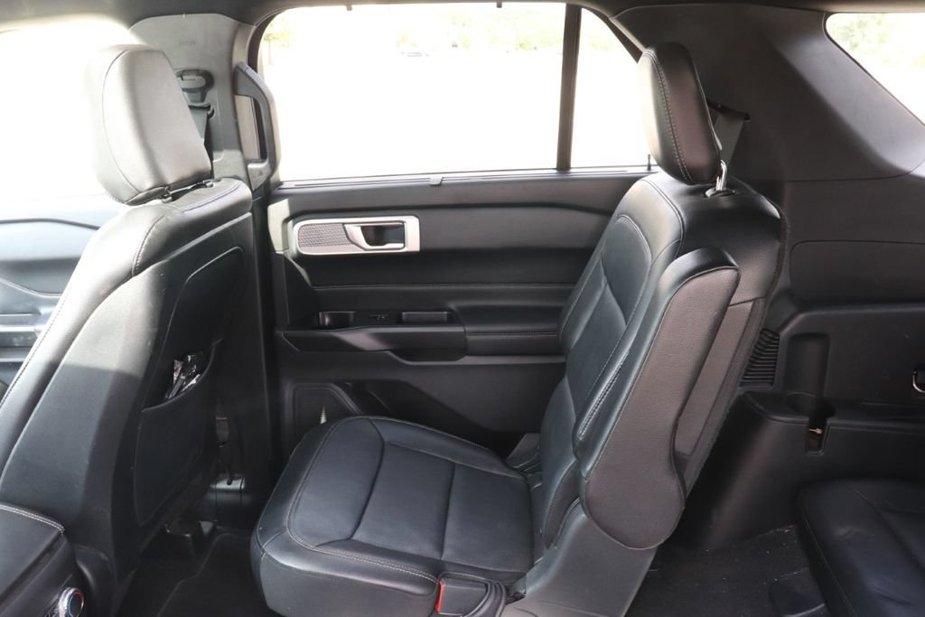 Certified 2020 Ford Explorer Limited AWD/4WD image 16