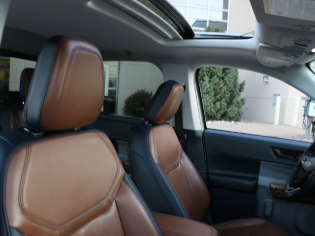 Certified 2023 Ford Maverick Lariat w/ Lariat Luxury Package AWD/4WD image 10