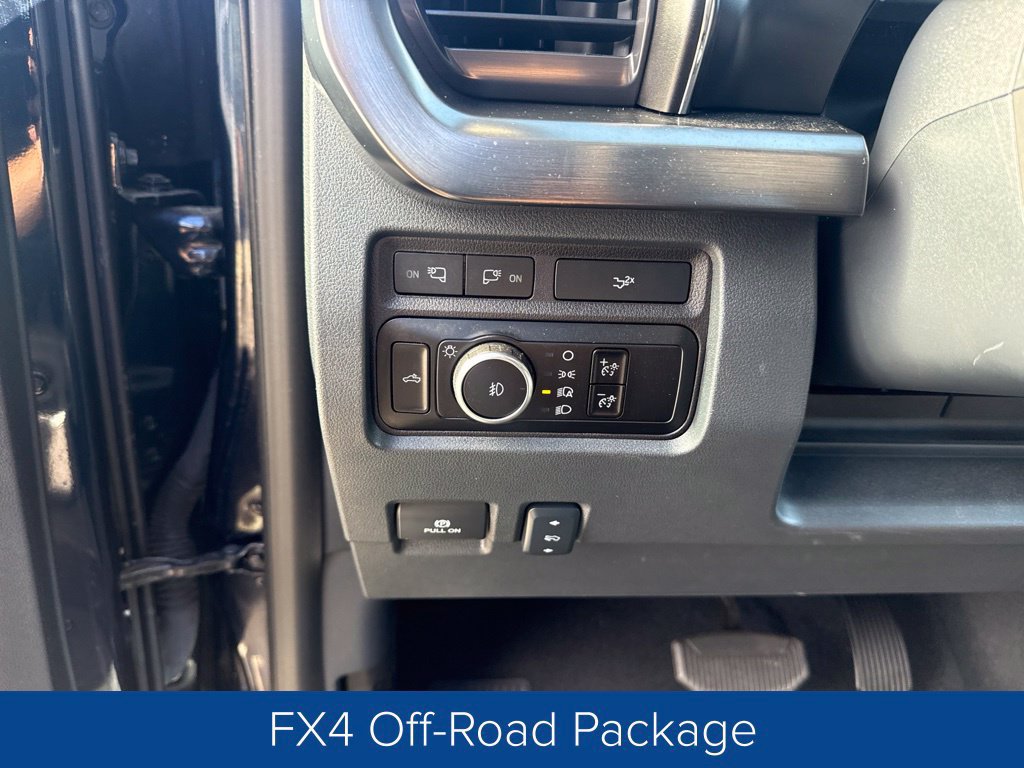 Certified 2024 Ford F250 Lariat w/ Chrome Package AWD/4WD image 19